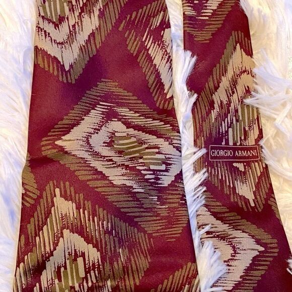 🌷 Giorgio Armani🌷100% Silk Tie - Picture 4 of 5